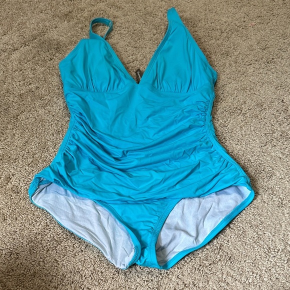 Tommy Bahama Blue Ruched Middle Swimsuit Size 8 - Picture 1 of 6